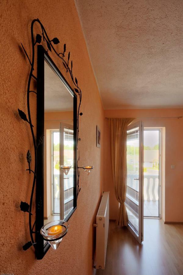 Ranch Terra Hotel Irinovac Exterior foto